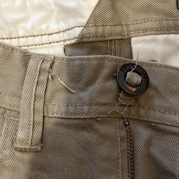 Volcom Khaki Pants! - Picture 8 of 8